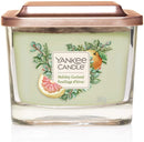 Yankee Candle Medium Jar Holiday Garland