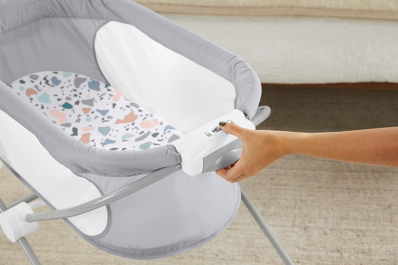 Fisher-Price GVG95 Soothing View Bassinet