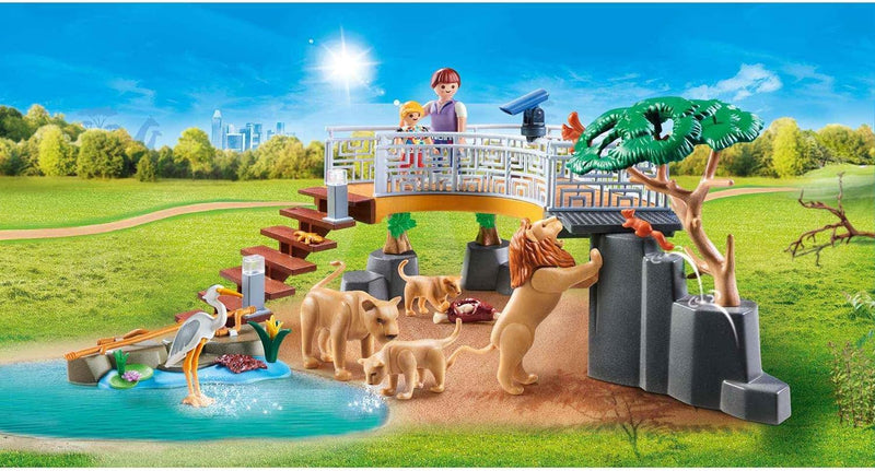 Playmobil 70343 Family Fun Outdoor Lion Enclosure, with Light Effects