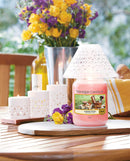 Yankee Candle Medium Jar Candle | Garden Picnic Scented Candle | Up to 75 Hours Burn Time | Garden Hideaway Collection