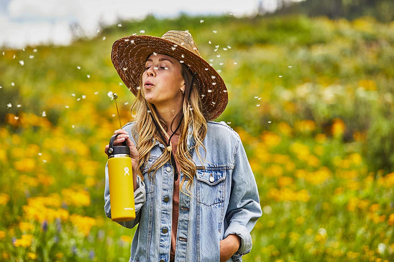 Hydro Flask Water Bottle 946 ml (32 oz), Stainless Steel & Vacuum Insulated, Wide Mouth with Leak Proof Flex Cap, Sunflower
