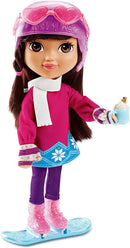 Fisher-Price Nickelodeon Dora and Friends Winter Theme Dora Figure
