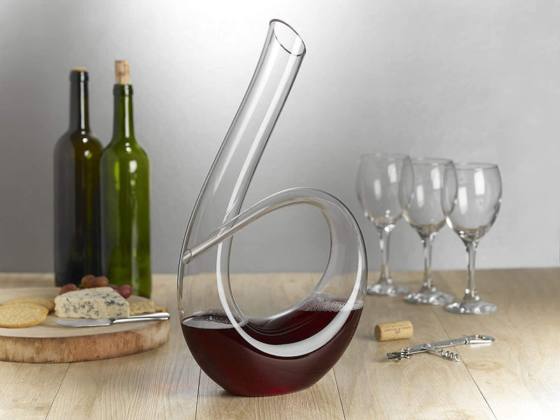 Homiu Twisted Horn Wine Decanter 1.5L Modern Contemporary Design Aerator Carafe
