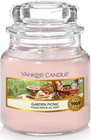 Yankee Candle Small Jar Candle | Garden Picnic Scented Candle | Up to 30 Hours Burn Time | Garden Hideaway Collection